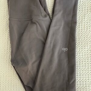 ALO Yoga Charcoal Leggings